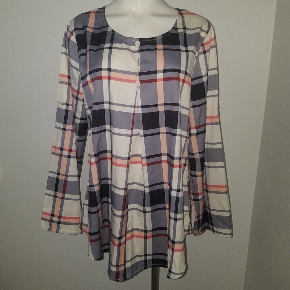 NWT Cestyle Plaid Top Size Medium Tabbed Sleeves Cream Peach Black Burgundy